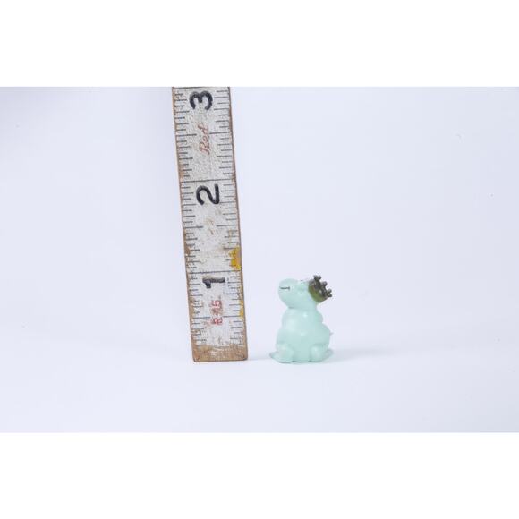 Starcastles 90s 1990 Blue Frog in Crown, Tiny, PVC Figure, 1", Sitting, Looking - Picture 3 of 3